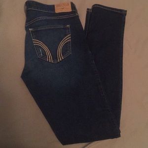 HOLLISTER SKINNY JEANS